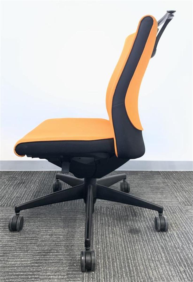 中古】プント コクヨ/KOKUYO 肘無ハイバックチェア 514332 中古】プント コクヨ/KOKUYO 肘無ハイバックチェア 514332