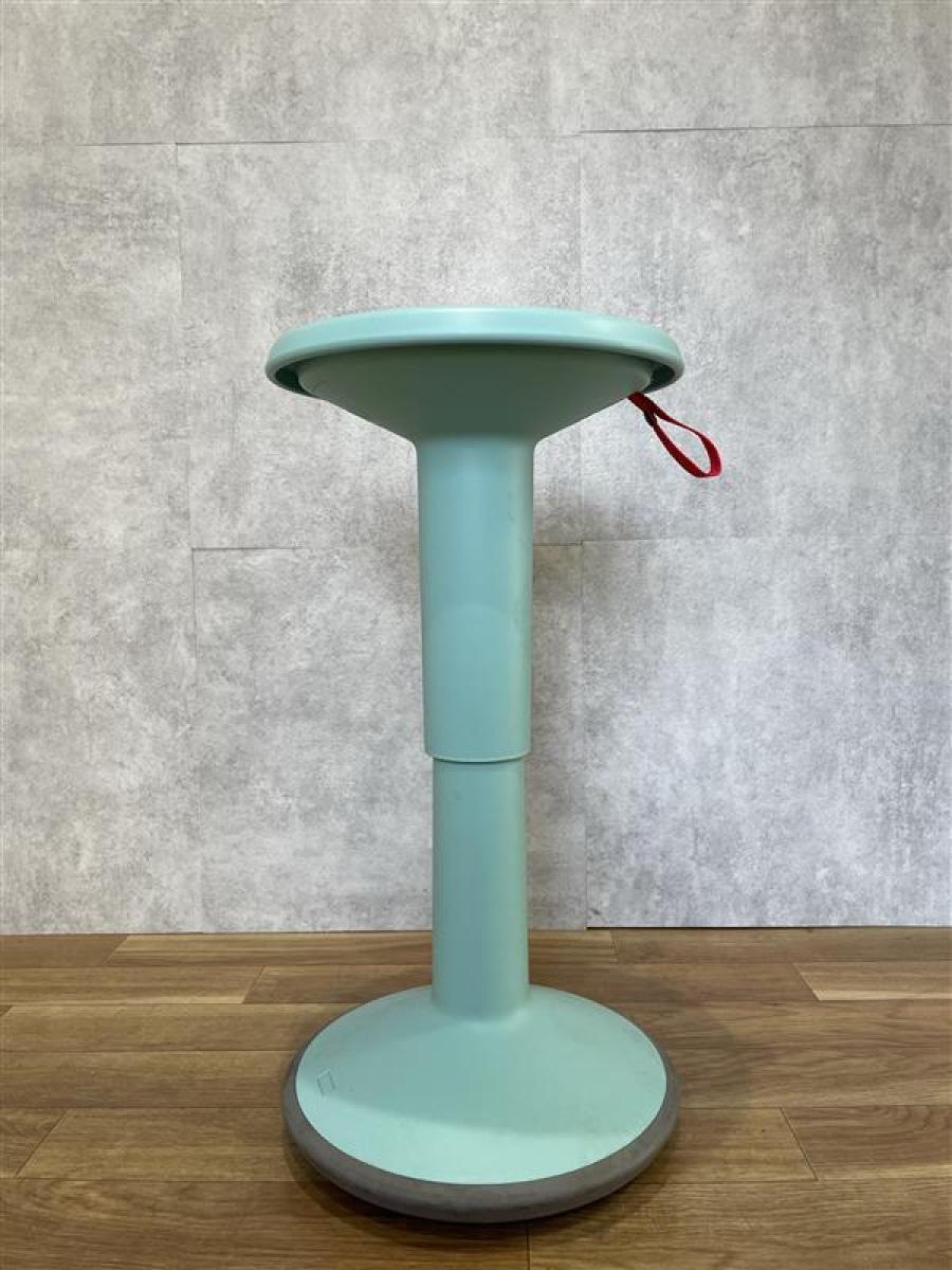 245 CAPRICE（カプリス チェア） Cassina | カッシーナ・イクスシー