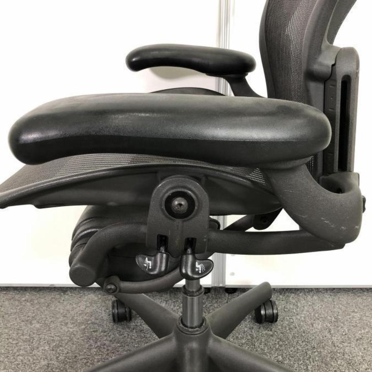 中古】アーロンチェア Herman Miller/ハーマンミラー 肘付