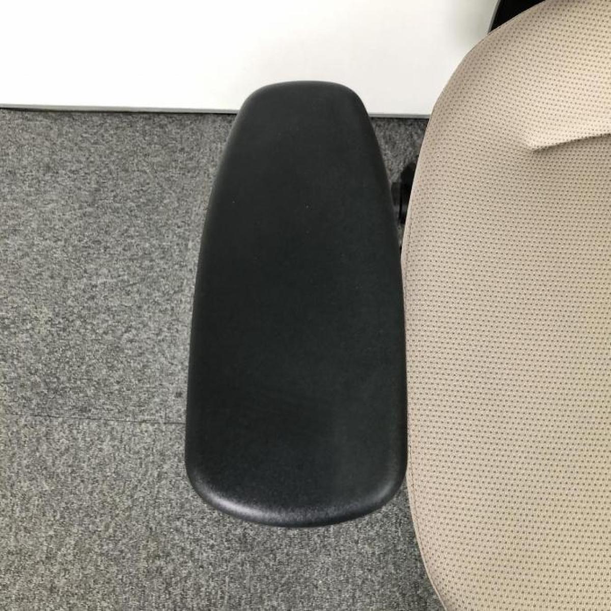 中古】イング バーチカル 樹脂 コクヨ/KOKUYO 肘付ハイバック