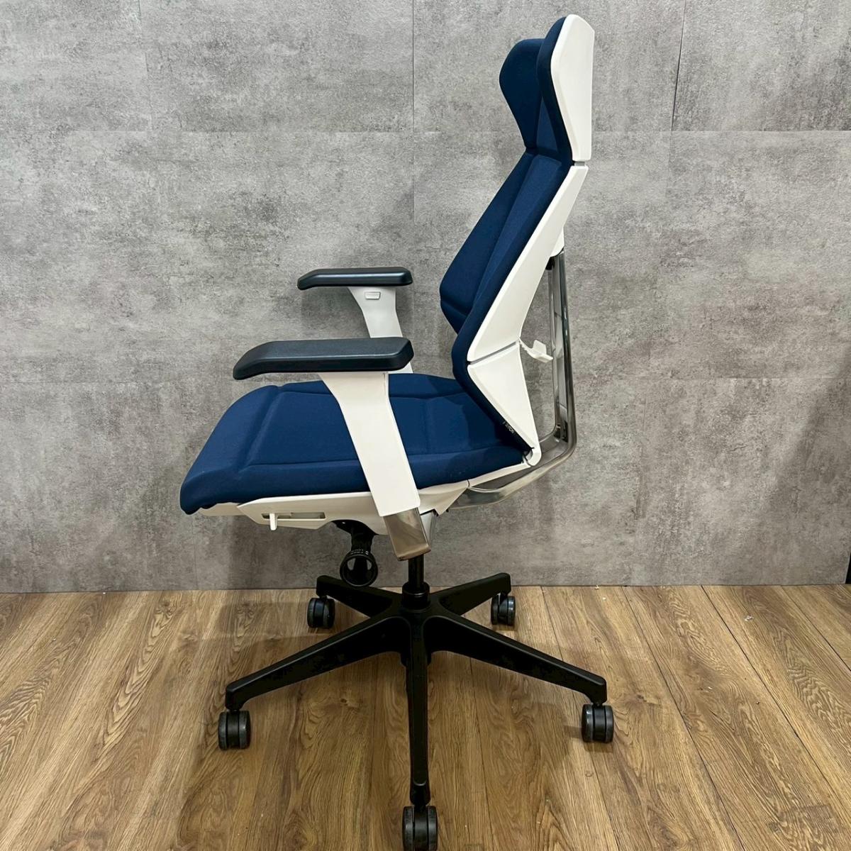 中古】フリップフラップチェア KF-867GC-TW B2 イトーキ/ITOKI 肘付 