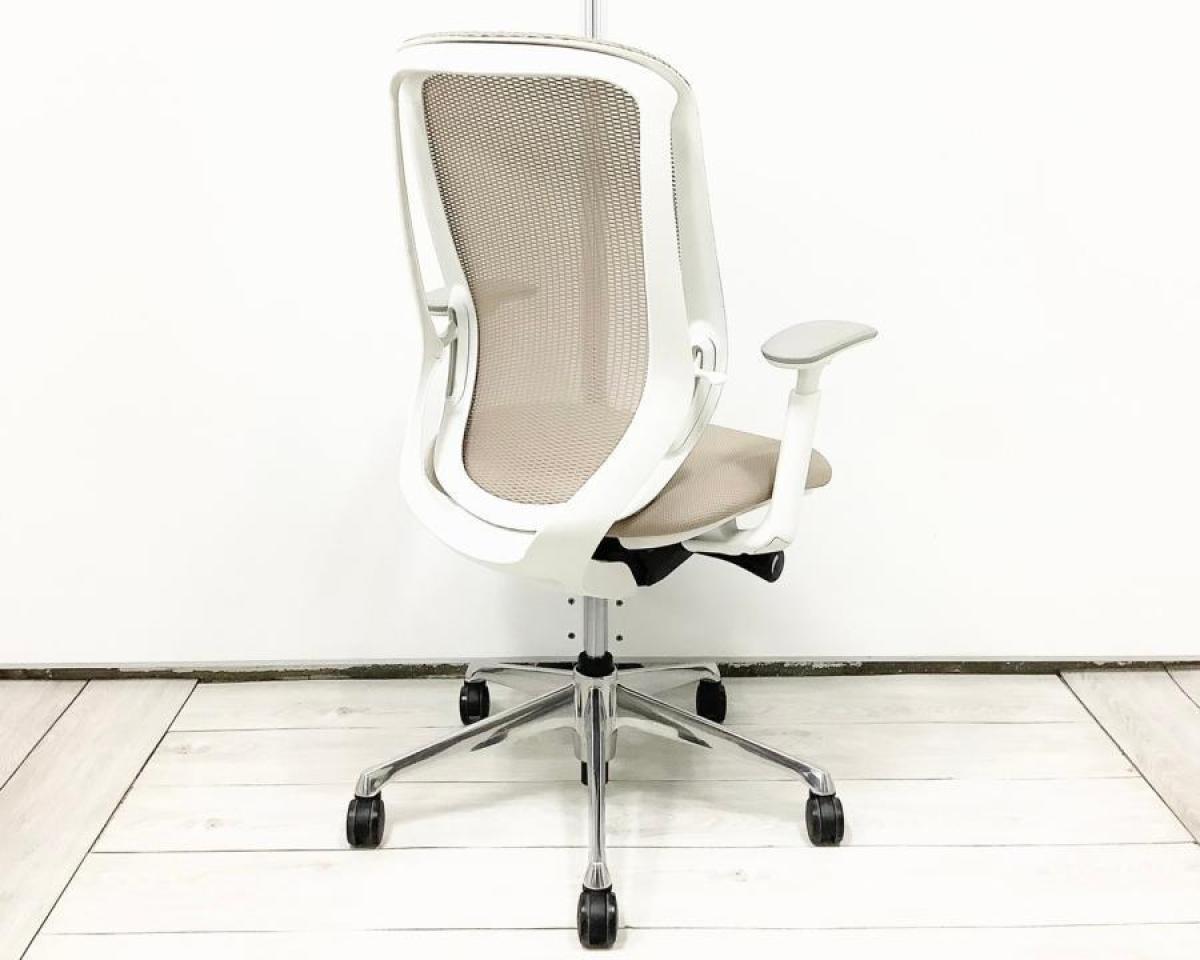 品質が 中古】シルフィーメッシュ 肘付ハイバック オカムラ/okamura デスクチェア