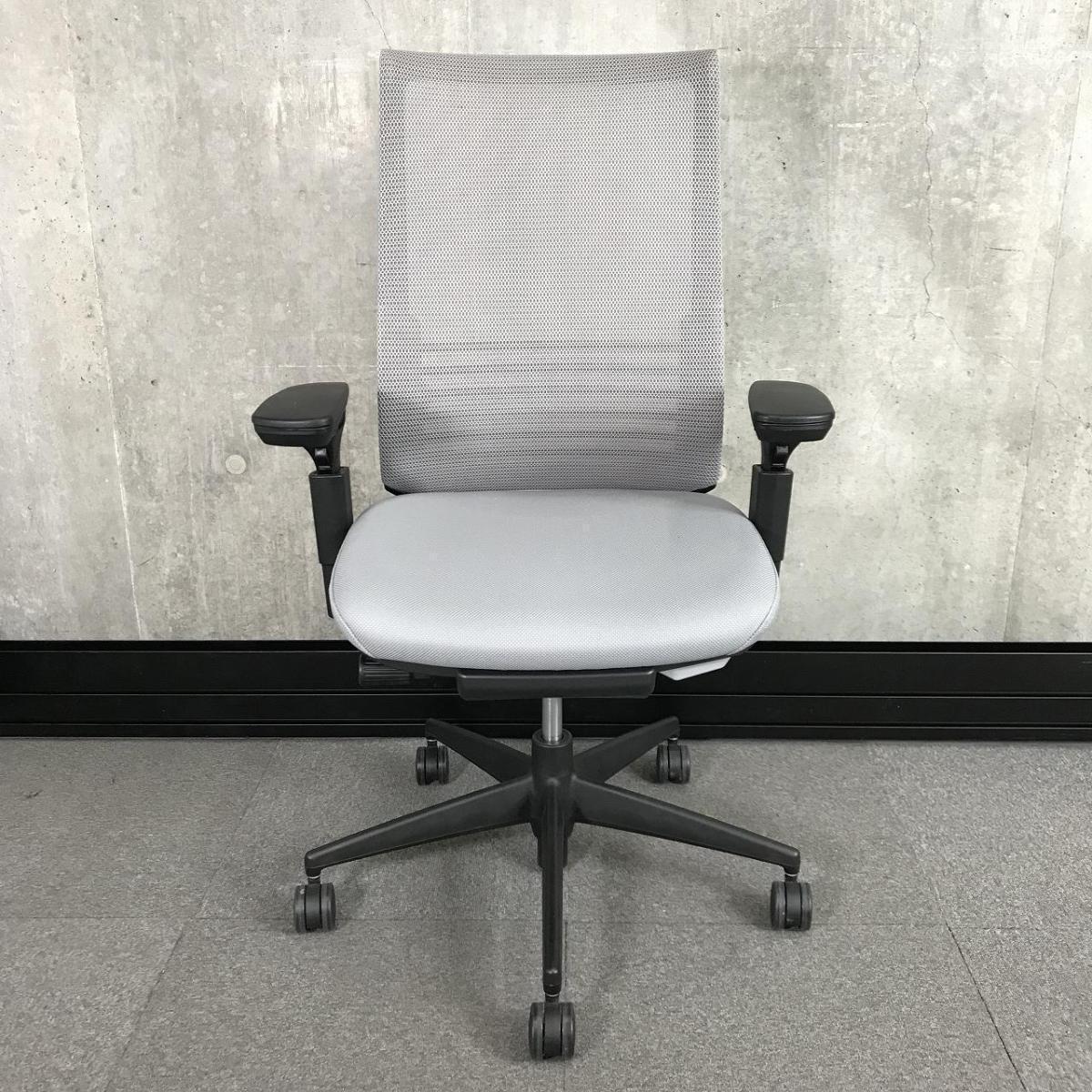中古】ベゼル 樹脂脚 コクヨ/KOKUYO 肘付ハイバックチェア 中古】ベゼル 樹脂脚 コクヨ/KOKUYO 肘付ハイバックチェア