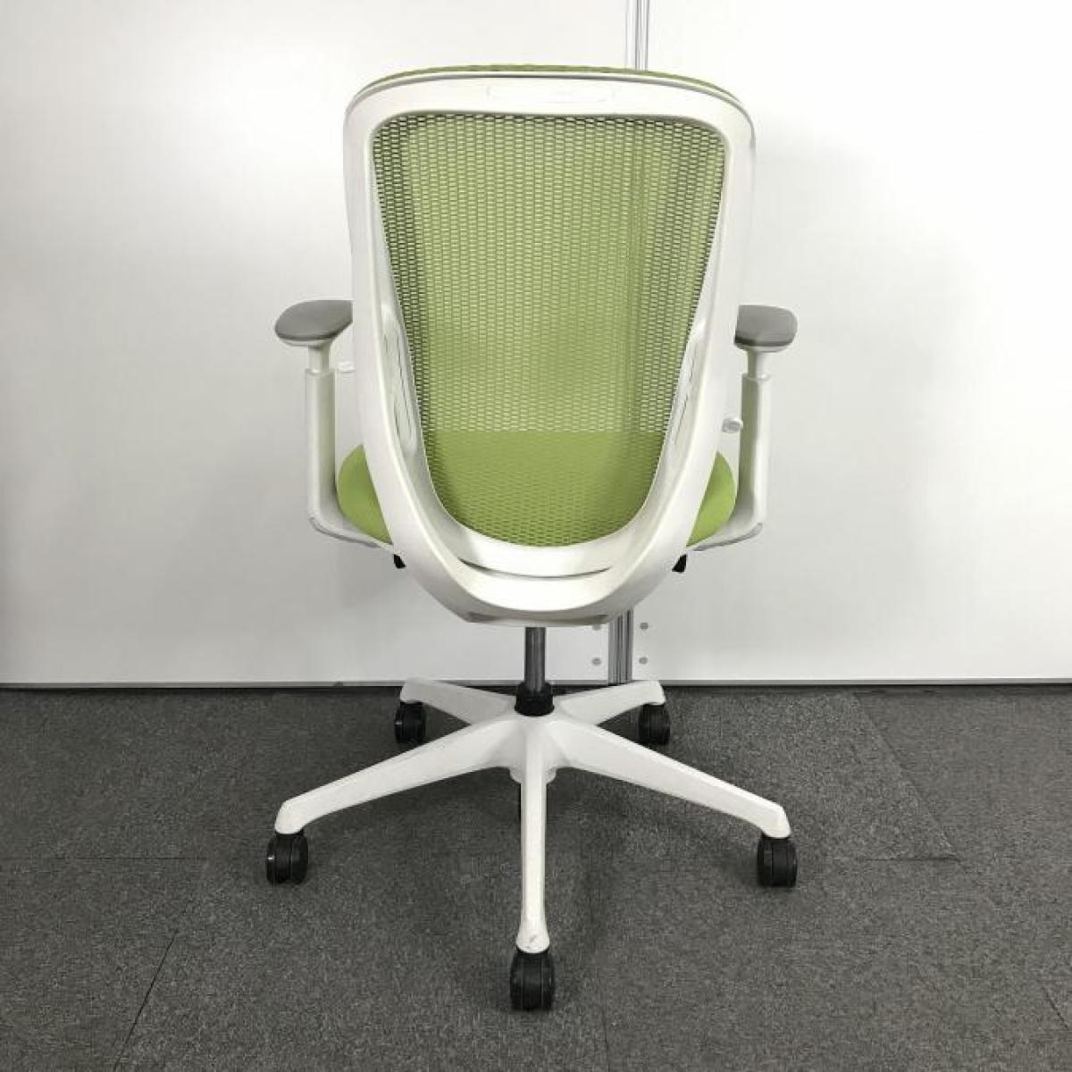 av　オカムラ　シルフィーチェア　ローバック　固定肘　前傾機能　メッシュ　中古品 中古】シルフィーメッシュ オカムラ/okamura 肘付ローバック