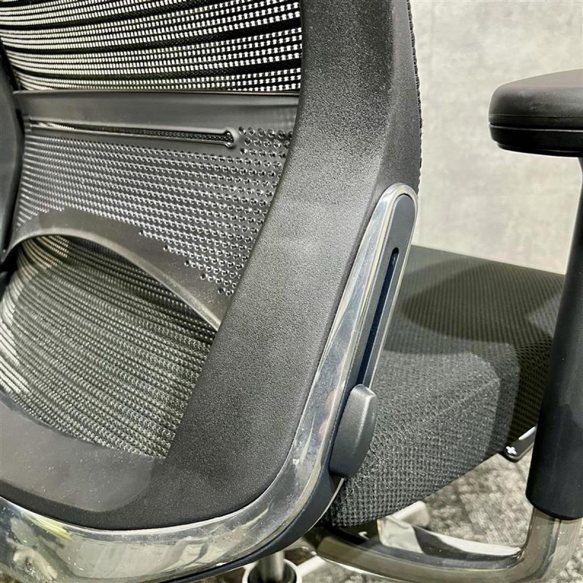 中古】コーラルメッシュ オカムラ/okamura 肘付ハイバックチェア 中古】コーラルメッシュ オカムラ/okamura 肘付ハイバックチェア