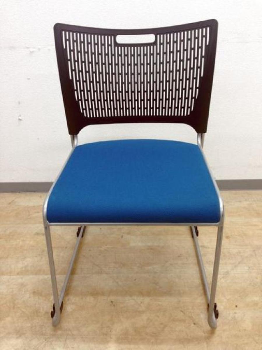 中古】レーテ 81R2CZ FFW5 オカムラ/okamura スタッキングチェア 中古】レーテ 81R2CZ FFW5 オカムラ/okamura スタッキングチェア