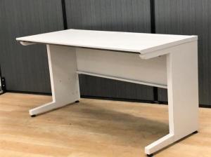 【在庫入替セール品】【定番】コクヨ/IS/ホワイト 平机　幅1400×奥700ｍｍ【弊社使用欄：A90900234】