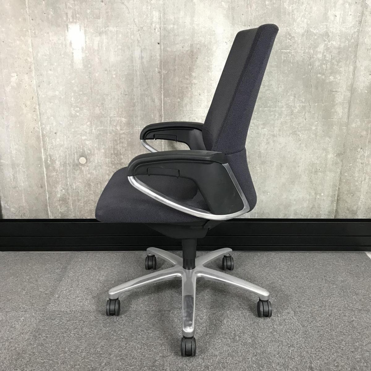 中古】M4 樹脂 コクヨ/KOKUYO 肘付ハイバックチェア 514967