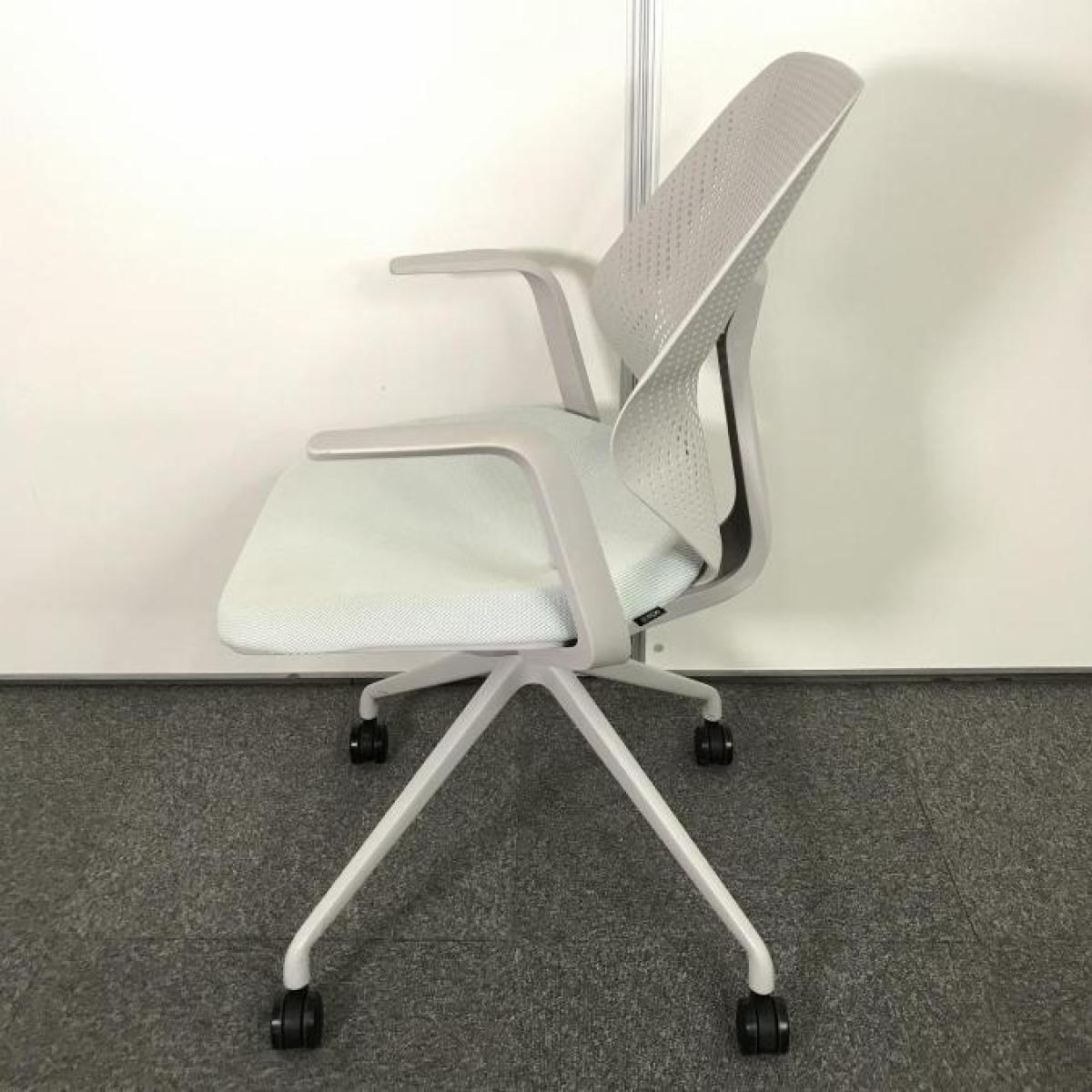 中古】キュアチェア KG-985SC-NNE6 イトーキ/ITOKI ミーティングチェア 
