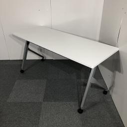 【在庫入替セール】サイドスタックテーブル　オカムラ　フラプター　W1500×D600サイズ　2名様利用推奨　ホワイト天板　幕板無し