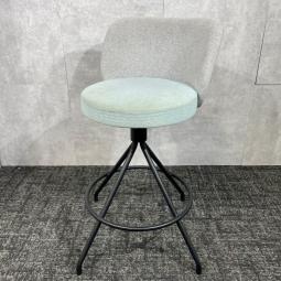 【おしゃれなハイチェア】※博多店撮影商品※　◆コクヨ製　ハイチェア　回転椅子　ABW　ハイテーブル　入替　カフェ　休憩　コミュニケーション　おしゃれ　格安　中古　博多　天神　九州最大級