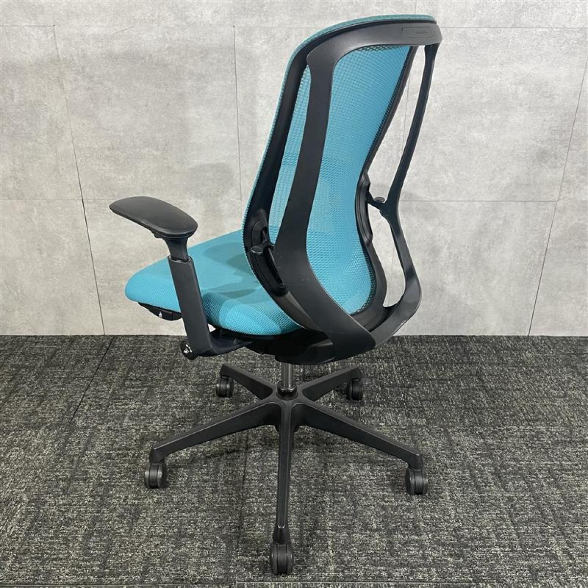 中古】オカムラ シルフィー ヘッドレスト 可動肘 バックカーブ