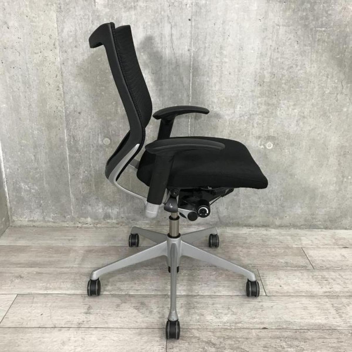 中古】バロンチェア オカムラ/okamura 肘付ローバックチェア 中古】バロンチェア オカムラ/okamura 肘付ローバックチェア