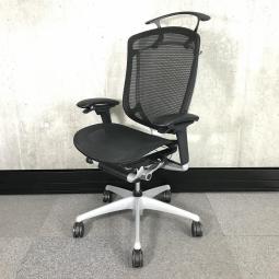 【大人気商品入荷！！】機能性・座り心地・デザイン、すべてを兼ね備えた最高級チェア！世界クラスの強度と進化した座り心地をあなたに
■オカムラ/コンテッサセコンダ/ブラック　座面メッシュ仕様　コートハンガー付
