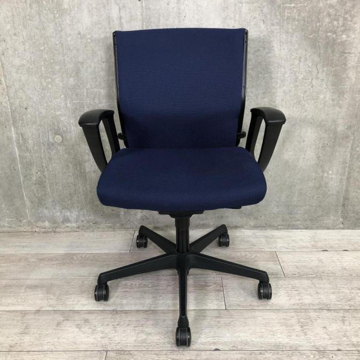 中古】エスクード C443ZR-FFW4 オカムラ/okamura 肘付ローバック