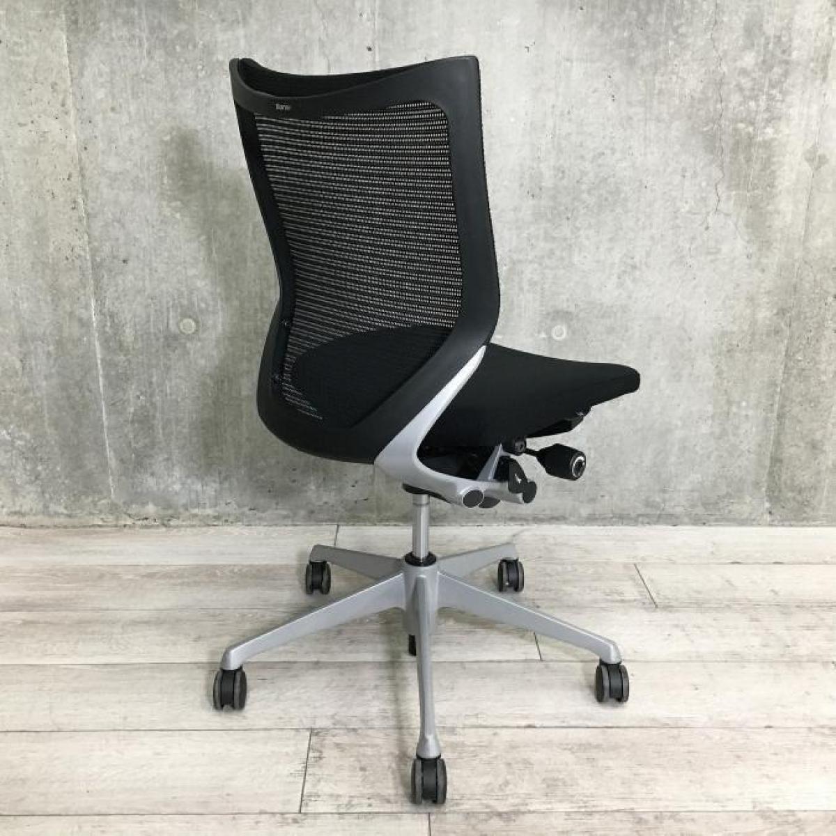 中古】バロンメッシュチェア CP33DR 8536 オカムラ/okamura 肘無 中古】バロンメッシュチェア CP33DR 8536 オカムラ/okamura 肘無
