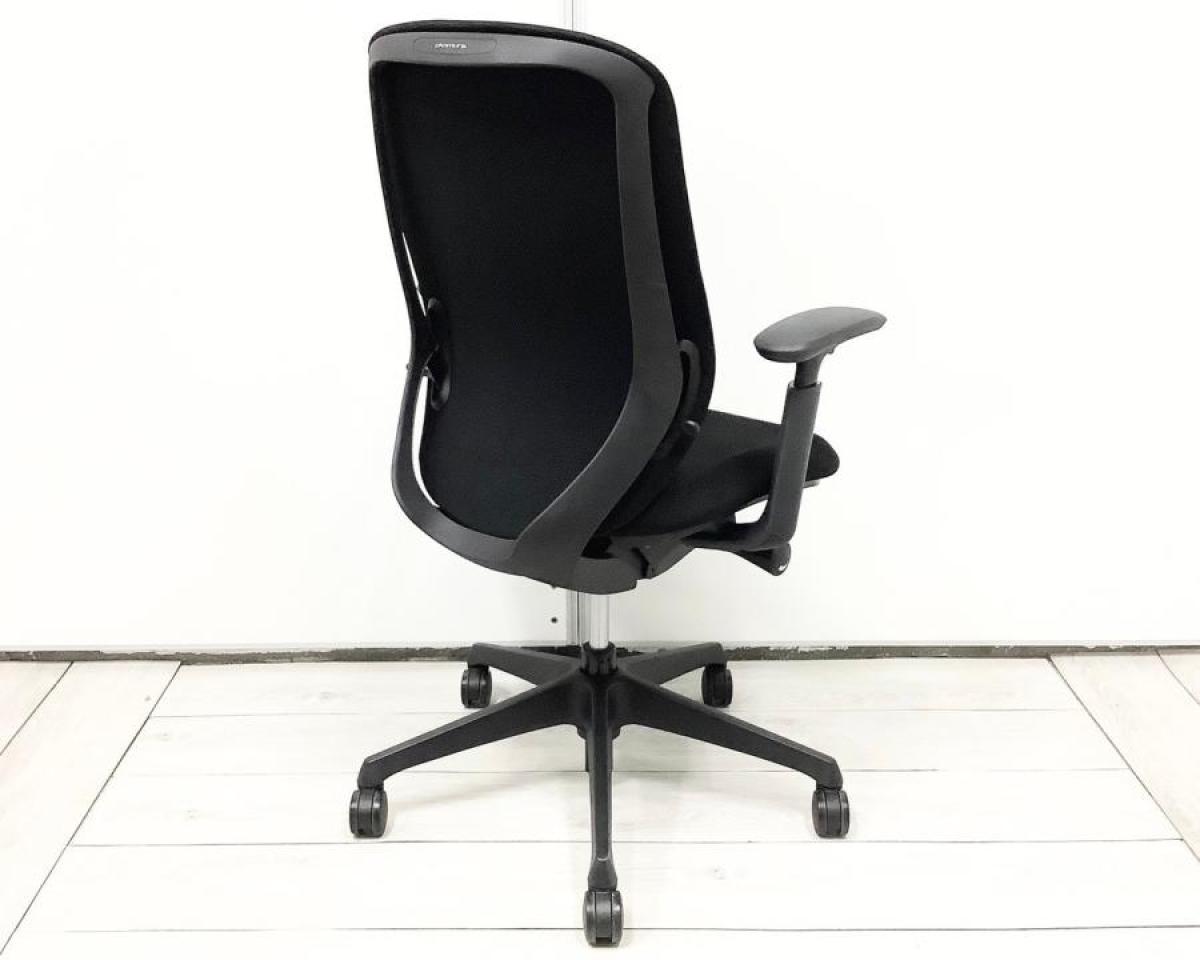 中古】シルフィー オカムラ/okamura 肘付ハイバックチェア 中古】シルフィー オカムラ/okamura 肘付ハイバックチェア