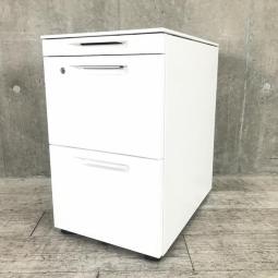【在庫入替品】限定2台【フリーアドレスオフィスにフィット！】■コクヨ製　GTAシリーズ　3段ワゴン　フリアド用ワゴン　H650mm　■ホワイト　シリンダー錠