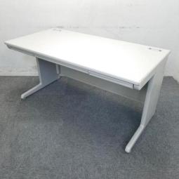 【在庫入替品】【スタンダードなデザインで使いやすい！人気の横幅1400ｍｍ】■オカムラ製　SD-Vシリーズ　平デスク　引き出し付き　■幅：1400mm　■ライトグレー　■配線口
