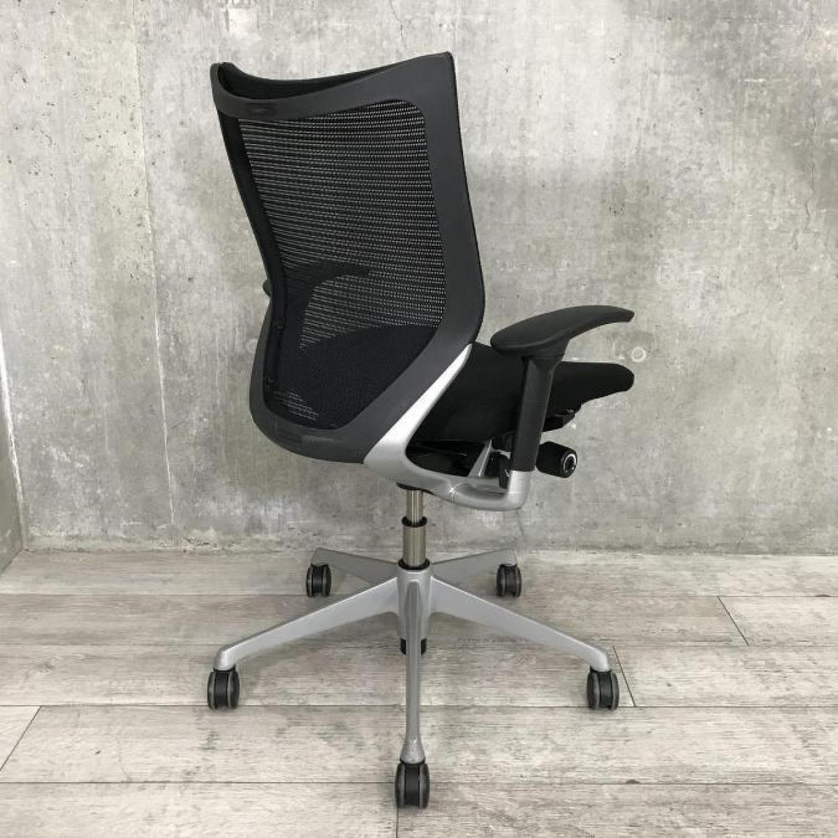 中古】バロンチェア オカムラ/okamura 肘付ローバックチェア 中古】バロンチェア オカムラ/okamura 肘付ローバックチェア