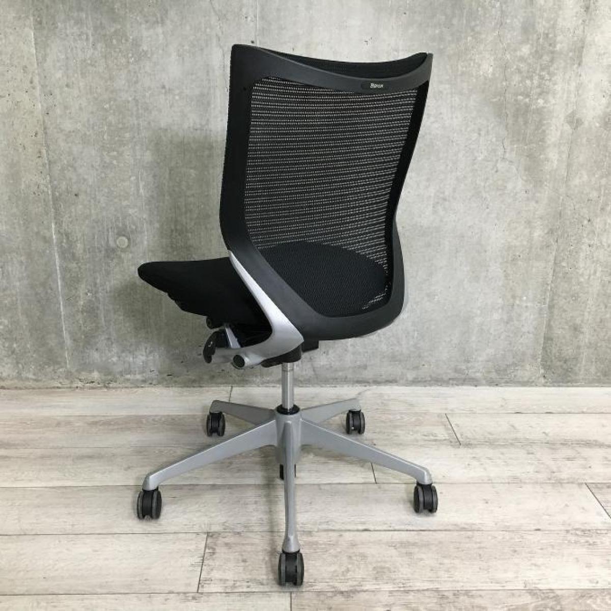 中古】バロンメッシュチェア CP33DR 8536 オカムラ/okamura 肘無 中古】バロンメッシュチェア CP33DR 8536 オカムラ/okamura 肘無