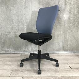 【関東倉庫在庫品】【デザインと機能をともに充実させたチェア！】■イトーキ　プラオ　肘無ハイバックチェア■グレー【弊社使用欄：A00962264】【ECBMC】【在庫入替セール品につき限定特価！】
