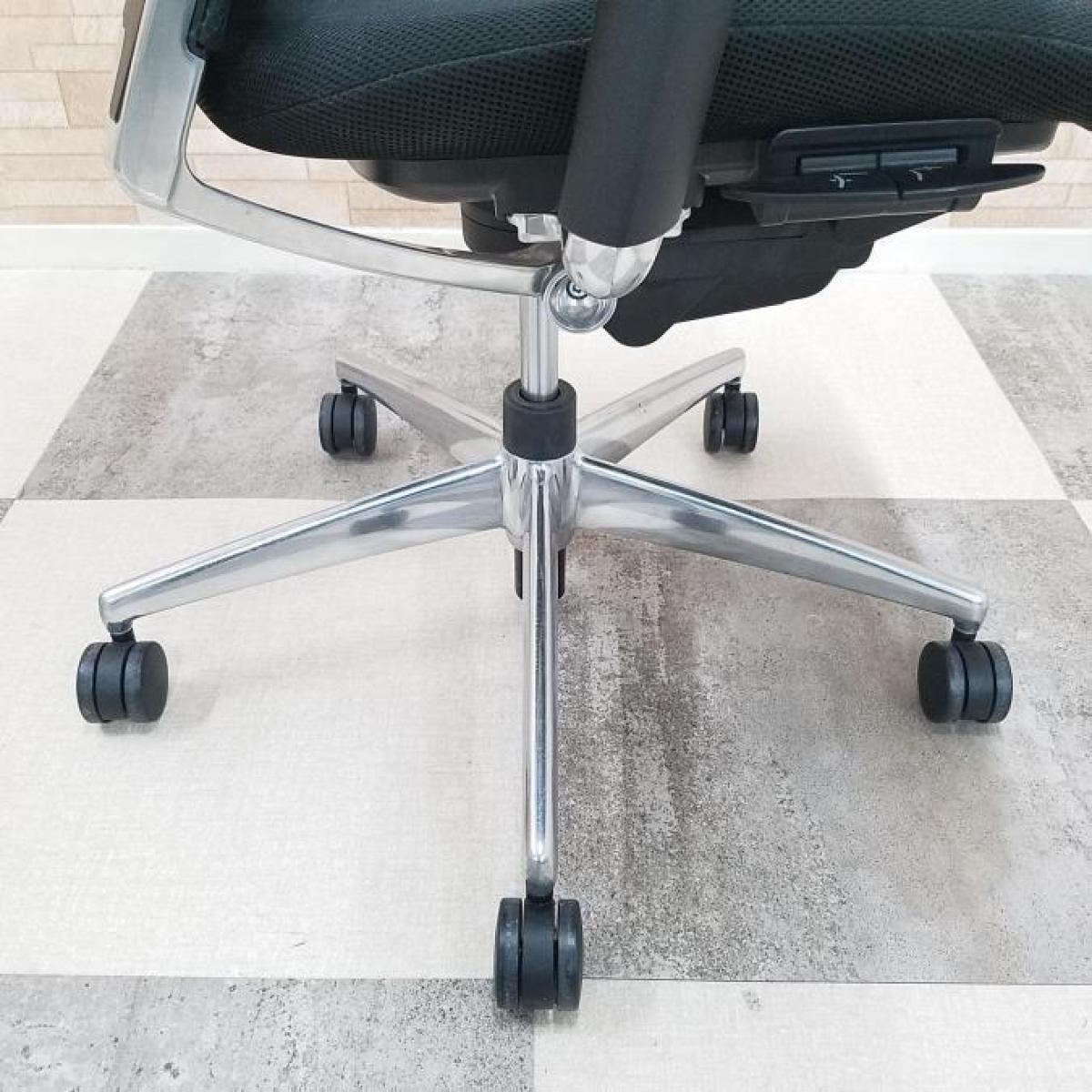 中古】エアフォート コクヨ/KOKUYO 肘付ハイバックチェア 516773 中古】エアフォート コクヨ/KOKUYO 肘付ハイバックチェア 516773