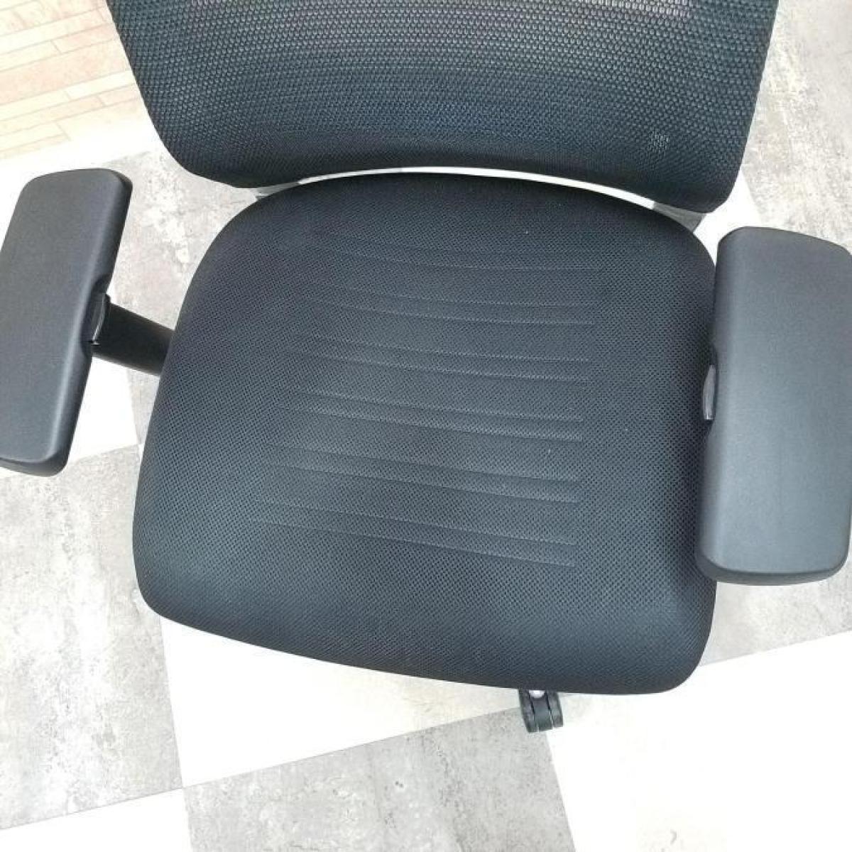 中古】エアフォート コクヨ/KOKUYO 肘付ハイバックチェア 516774 中古】エアフォート コクヨ/KOKUYO 肘付ハイバックチェア 516774