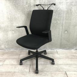 中古】オムネス C545ZR FBA1 オカムラ/okamura 肘付ローバック 中古】オムネス C545ZR FBA1 オカムラ/okamura 肘付ローバック