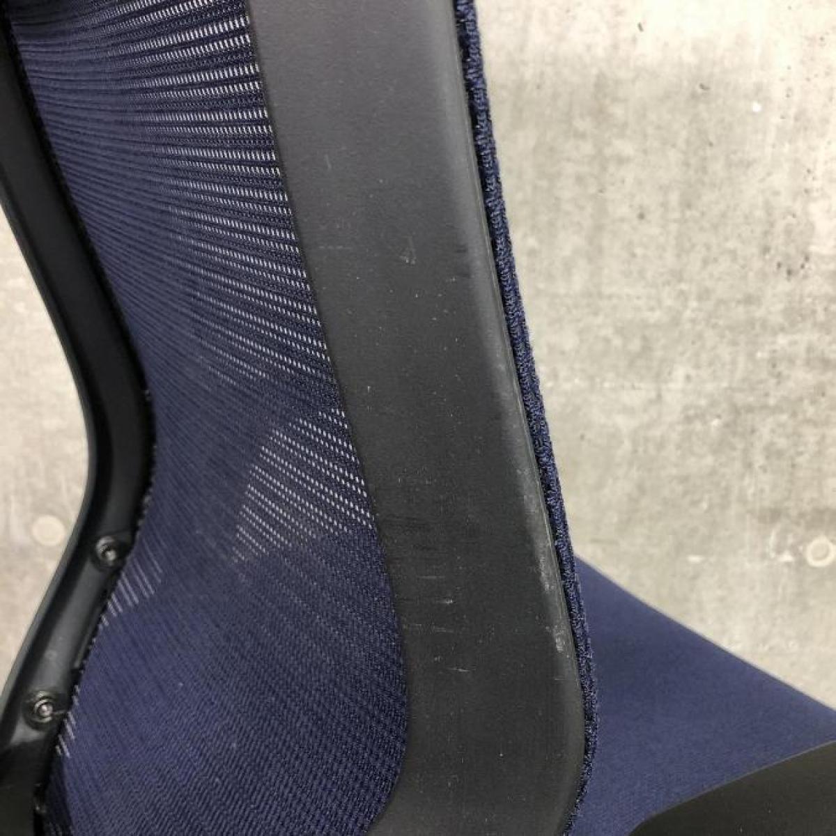 中古】バロンメッシュチェア CP83DR-FDF4 オカムラ/okamura 肘付 中古】バロンメッシュチェア CP83DR-FDF4 オカムラ/okamura 肘付