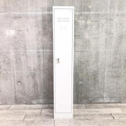 希少/スリム/オススメ　 イトーキ（ITOKI）　Ｊ型シリーズ　1人用ロッカー　更衣ロッカー　■シリンダー錠　■ホワイトグレー【掃除用具入れにも】