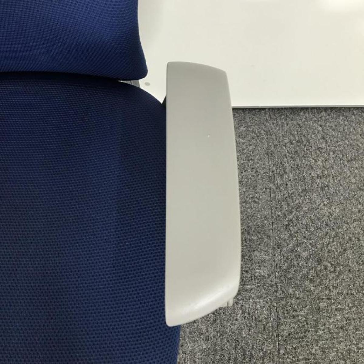 中古】スラート オカムラ/okamura 肘付ハイバックチェア 516859 中古】スラート オカムラ/okamura 肘付ハイバックチェア 516859