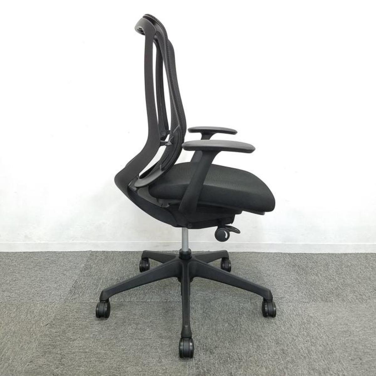 中古】シルフィーメッシュ オカムラ/okamura 肘付ハイバック 中古】シルフィーメッシュ オカムラ/okamura 肘付ハイバック