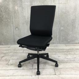 【リラックスできるハイバックタイプ！】■ファシス製　ワーキングチェア　T550　ブラック【在庫入替セール品】【IB】