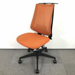 【在庫入替セール品！】【2脚限定】【クレジット決済優先】【シンプルにデザインされたシリーズ！体格差に応じて適切な位置へ調節可能！】■コクヨ製　デュオラメッシュ　肘無ハイバックチェア　■タンジェリン　■ハンガー付　■メッシュ　■ランバー付　オフィスバスターズ　梅田本店