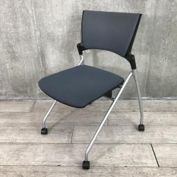 【関東倉庫在庫品】【コンパクトな収納が可能なチェアで設置・撤去が便利！】■イトーキ製　マノス　ネスティングチェア　■グレー【弊社使用欄：A00979717】【ECBMC】【在庫入替セール品につき限定特価！】