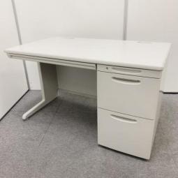 【3段引き出し一体型で圧倒的な収納力！定番サイズの1200㎜タイプ！】■ オカムラ（okamura）製　SD－Vシリーズ　片袖デスク　幅1200㎜　■ライトグレー　■シリンダー鍵