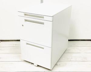 【在庫入替セール品！】A4ファイル2段分収納可能！人気の高い3段ワゴンが入荷！フリアドや平机のお供としてもおすすめ！
■イナバ/Sワゴン/ホワイト