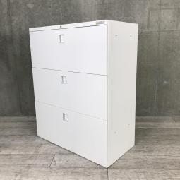 【オフィスの必需品！大容量の三段キャビネット】■オカムラ（okamura）製　レクトライン（Rectline）シリーズ　3段ラテラル　　■ホワイト　■シリンダー錠 【取っ手がどの方向からでも開くマルチハンドル！】