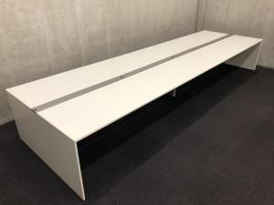 イトーキ製・『インターリンク』入荷!!【W3600】解放感とコミュニケーションをアップさせてくれるデザイン！
