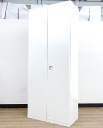 オカムラのロングセラー商品！清潔感がありオフィスを明るくするホワイトカラーと高いデザイン性・利便性が人気！ヒンジ無タイプ！
■オカムラ/レクトライン（Rectline）/ホワイト