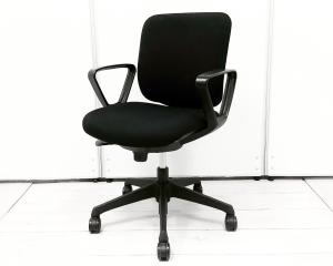 ワークチェア アームレスト付き　固定肘 ハンガーなし オススメ(おすすめ) 大人気 ・Okamura/オカムラ ・CG-R/シージーアール ※横浜本店撮影画像※