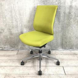 【関東倉庫在庫品】【身体の動きに合わせてフィットするチェア！】■コクヨ製　ウィザード3　肘無ローバックチェア　■イエロー【弊社使用欄：A90100441】【ECBMC】【在庫入替セール品につき限定特価！】