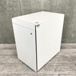 【在庫入替セール品】【フリアドデスクや平机の収納力アップに！前面に取っ手がないフラットなデザイン！デザイン性の高いキャスター付きホワイトワゴンが入荷しました！】■ITOKI（イトーキ)　INSTATE（インステート）3段ワゴン　W400×D590×H645　■ホワイト　■シリンダー鍵(一部鍵あり)【弊社使用欄：A00965064】