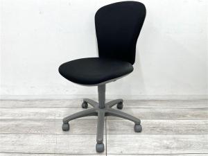 【定価約6万円】【スタンダードなデザイン！分厚いクッションで座り心地も抜群！】■コクヨ/レグノチェア２　■肘無ハイバックチェア　■座面ブラック×背面グレー