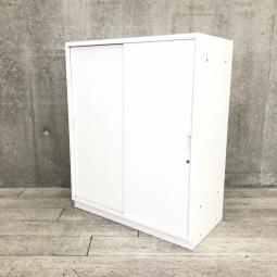【スライド引き戸だから開閉スペースに困りません！】/オススメ(おすすめ) /人気商品【弊社使用欄：A00996820】■イトーキ（ITOKI）製　 シンライン（Thin Line）シリーズ　 引違い書庫　2枚引き戸　ローキャビネット　シリンダー錠　色：ホワイト