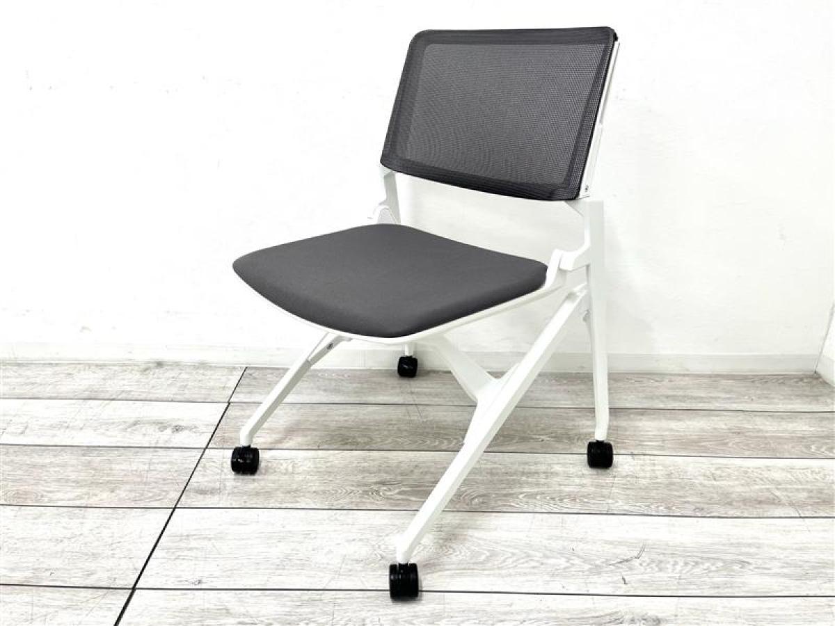 【定価約7万円】【折り畳み収納可能なネスティングチェア！】■オカムラ/マルカ　■ネスティングチェア　■グレー
                        マルカ
                                    中古
            