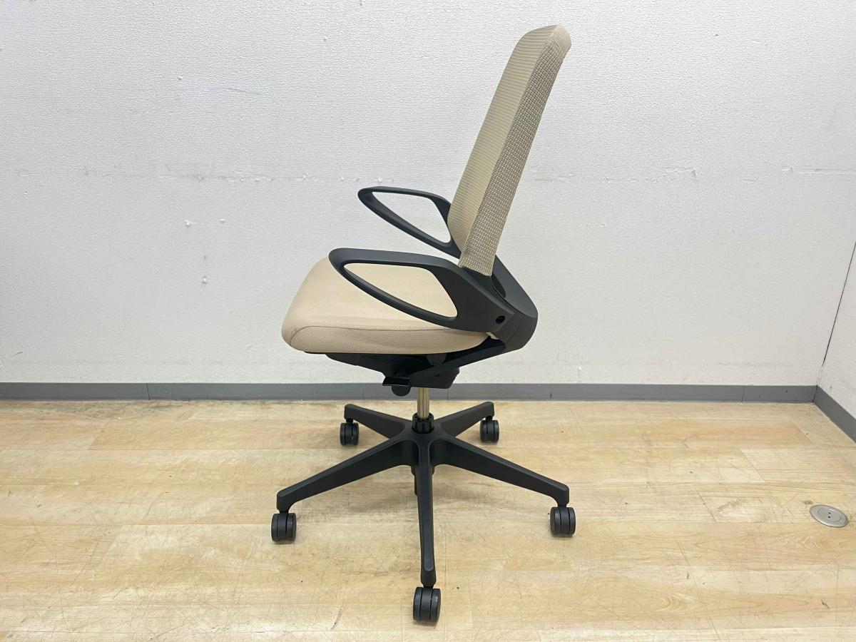 中古】ノート KJ-176JB-T1Y3 イトーキ/ITOKI 肘付ハイバック