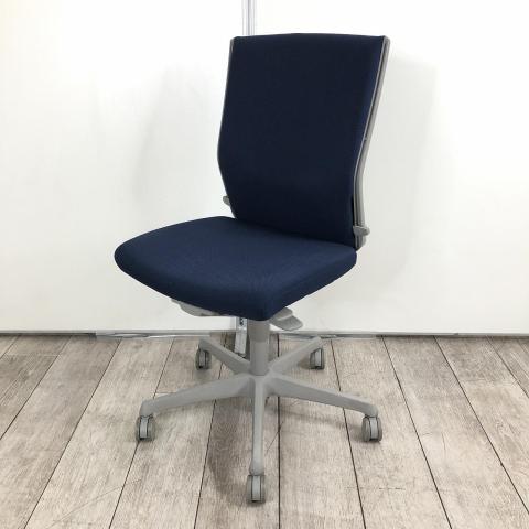 【中古】エスクード  オカムラ（okamura） 肘無ハイバックチェア
