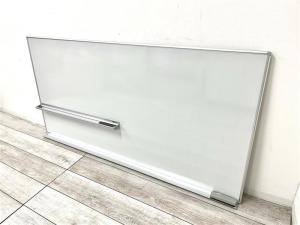 【定価約8万円】【広々書き込める幅1800㎜サイズ！ミーティング室や掲示板などにおすすめなホワイトボード！】■オカムラ/4380HA-H01　■壁掛けホワイトボード　■ホワイト　■イレイザー付